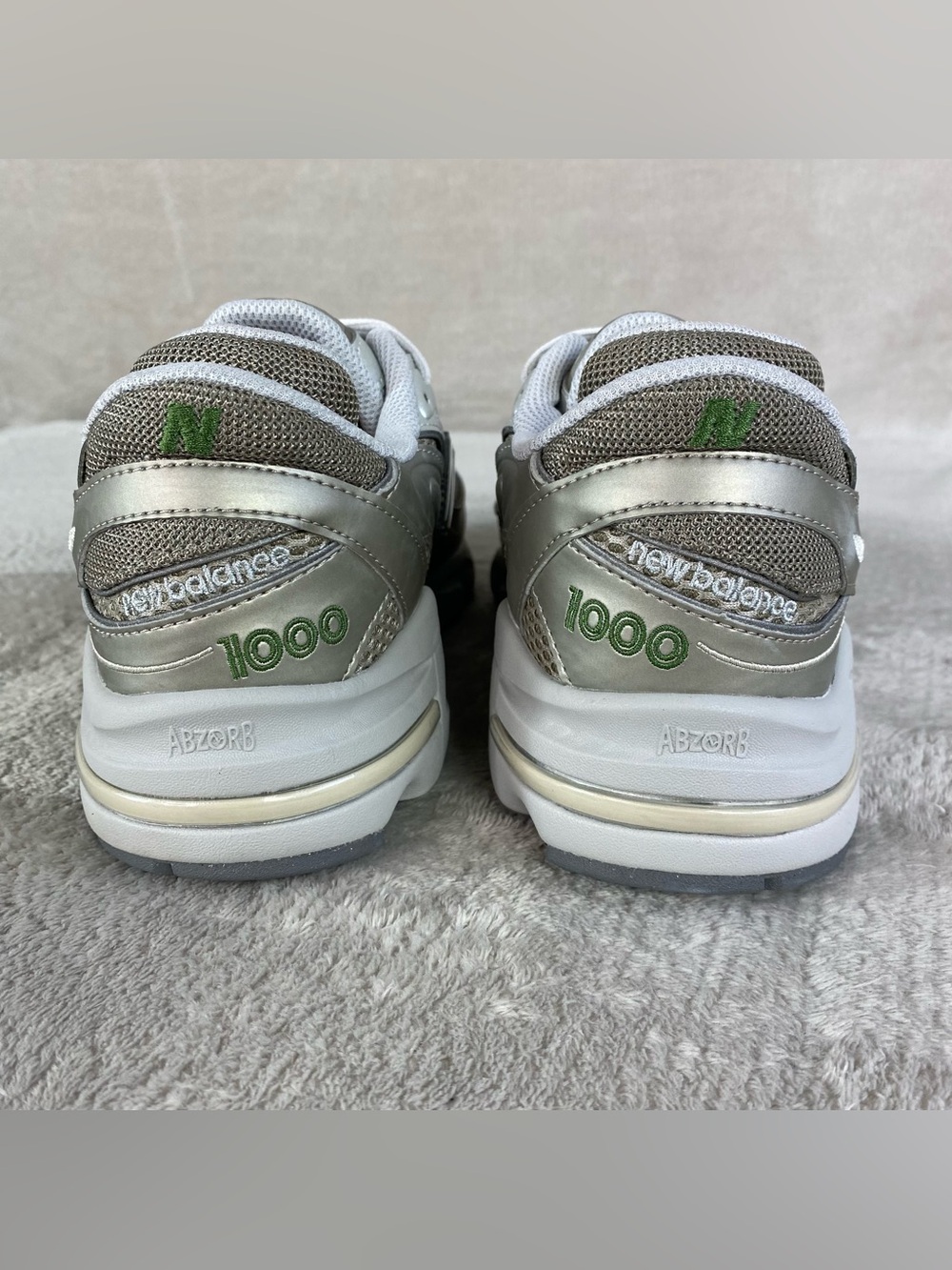 New Balance 1000 Mens Size 10 Light Silver Arid Stone Running Shoes M1000N NEW - Picture 7 of 10